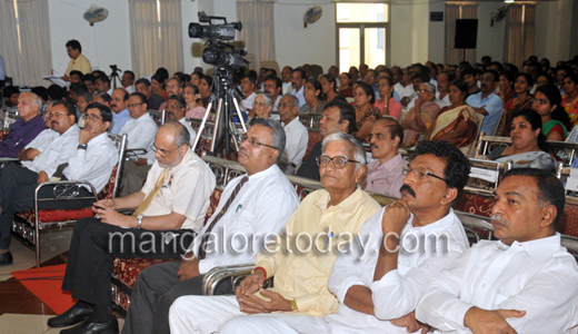 World Konkani Centre awards scholarships worth Rs 2.5 crore